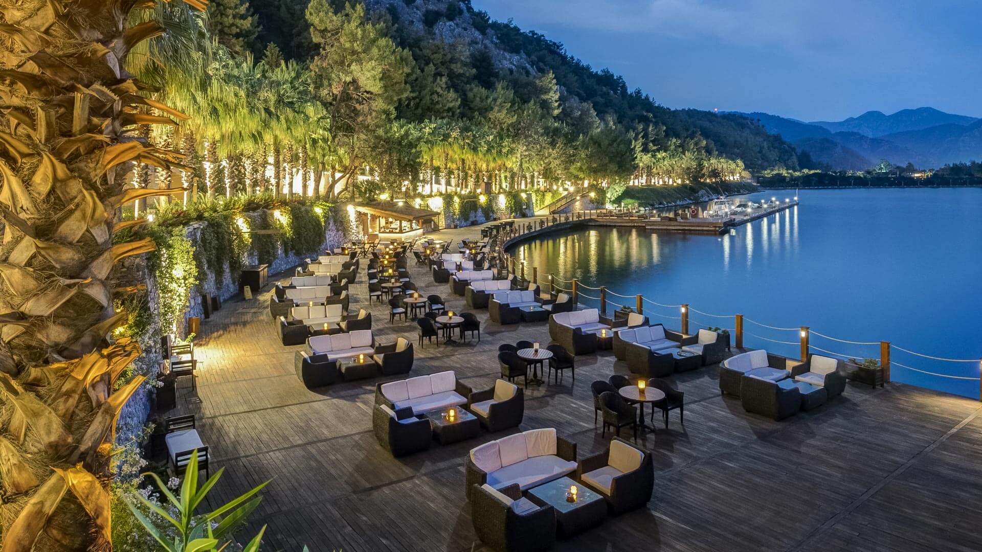 Marina Café 3